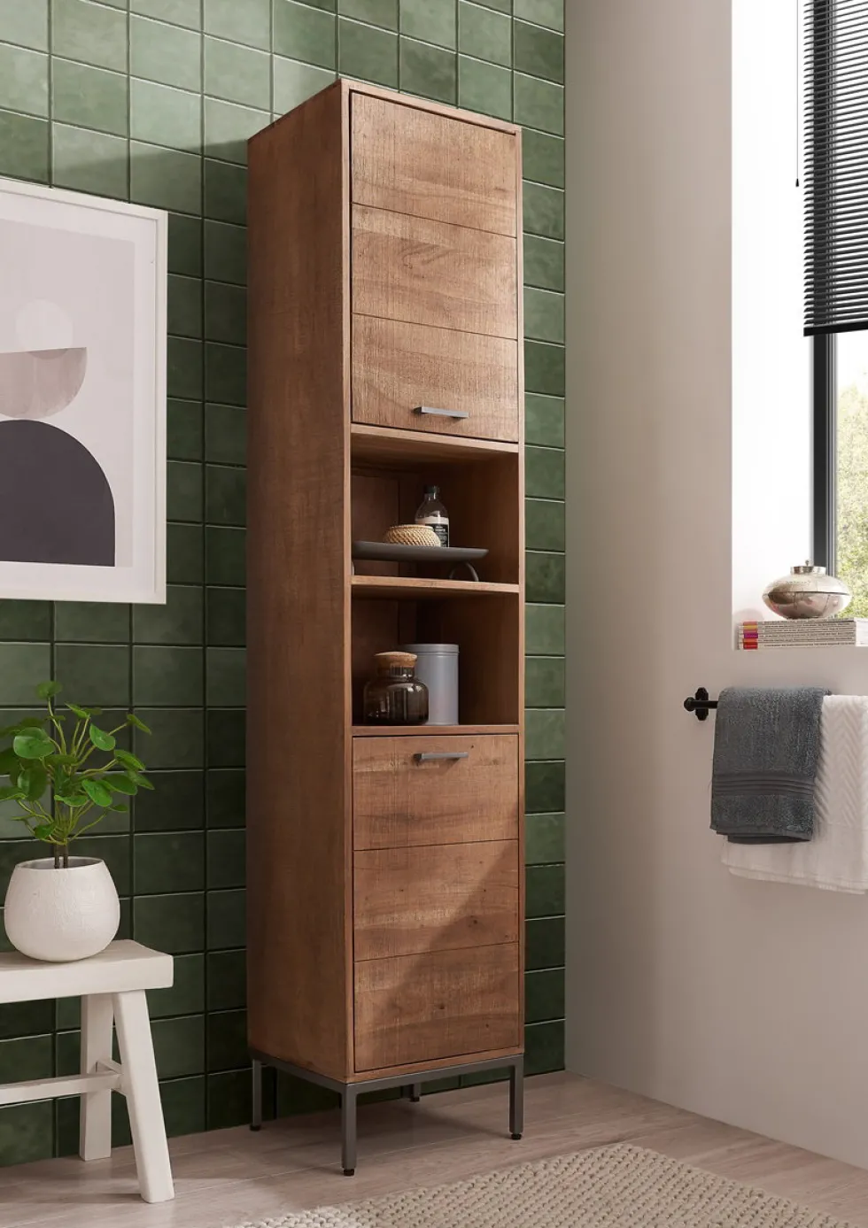 Badhochschrank 40x190cm "Winston" Akazie massiv sägerau