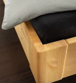 Doppelbett 'Carina' 180x200cm Kiefer gebeizt & geölt