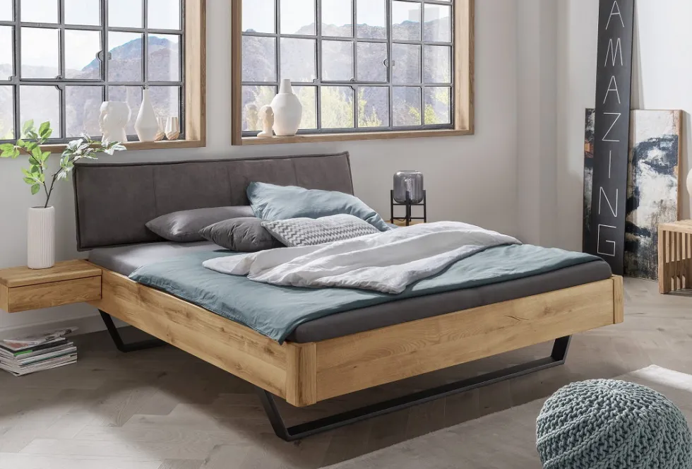 Doppelbett 'Mona V' 180x200cm Wildeiche geölt