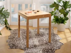 Esstisch "Lenox" 70x70cm Wildeiche massiv