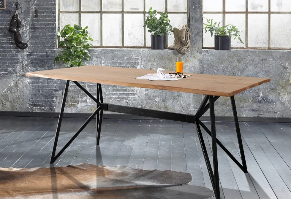 Esstisch 175x90cm 'Hunter' Akazie massiv & Gestell Metall schwarz