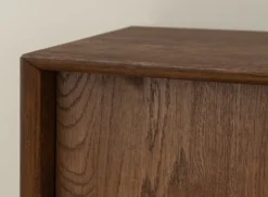Kommode 101x101cm 'Dubai' Wildeiche Tabacco 2 Türen 1x Holz / 1x Glas