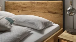 Schlafzimmer 'Boston' Wildeiche geölt