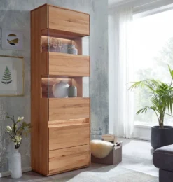 Vitrine links 63x207cm 