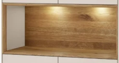 Vitrine 90x200cm 'Locarno' Wildeiche massiv & MDF creme inkl.Beleuchtung
